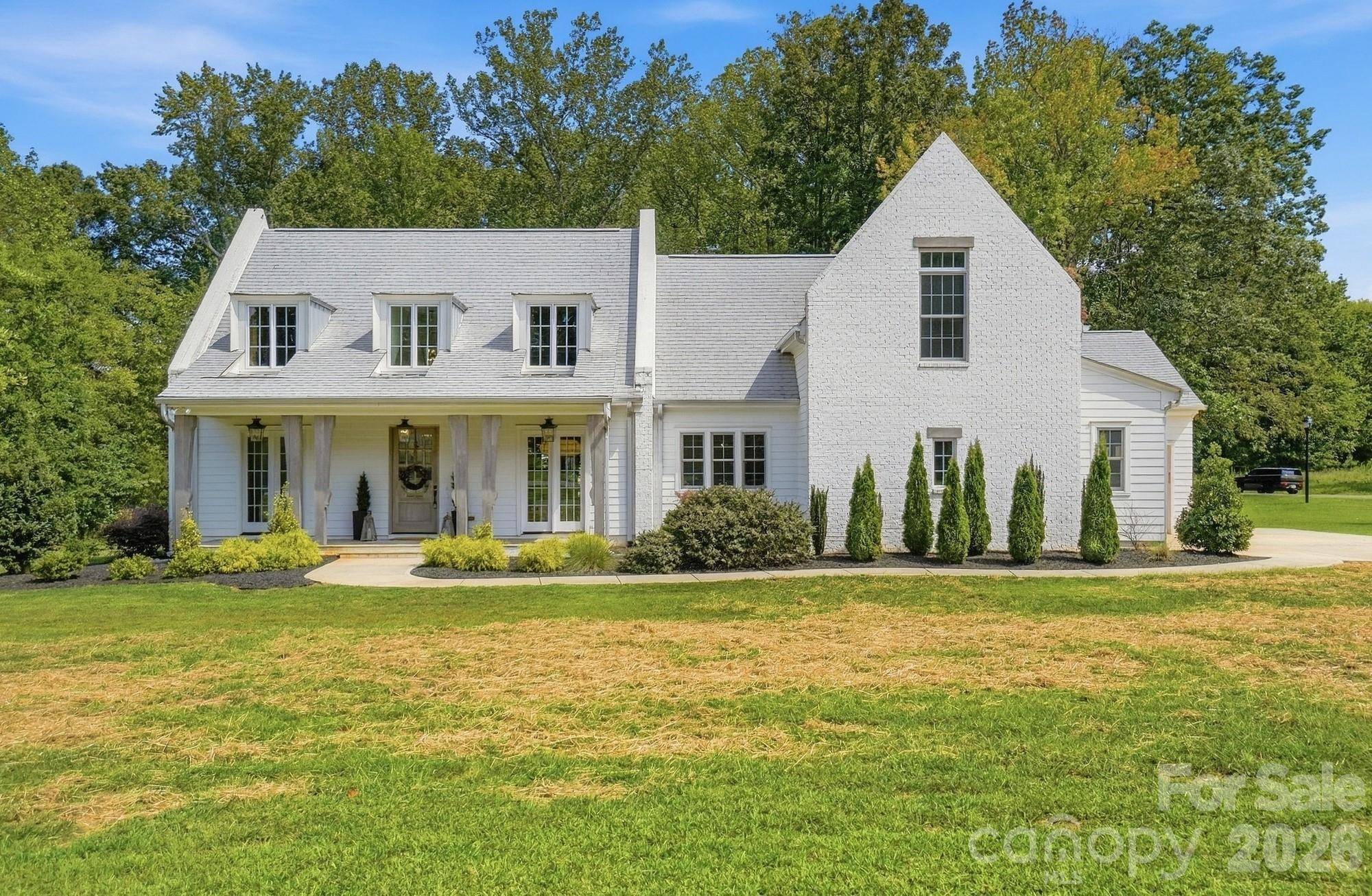 4055 Honey Tree LN, Concord, NC 28027