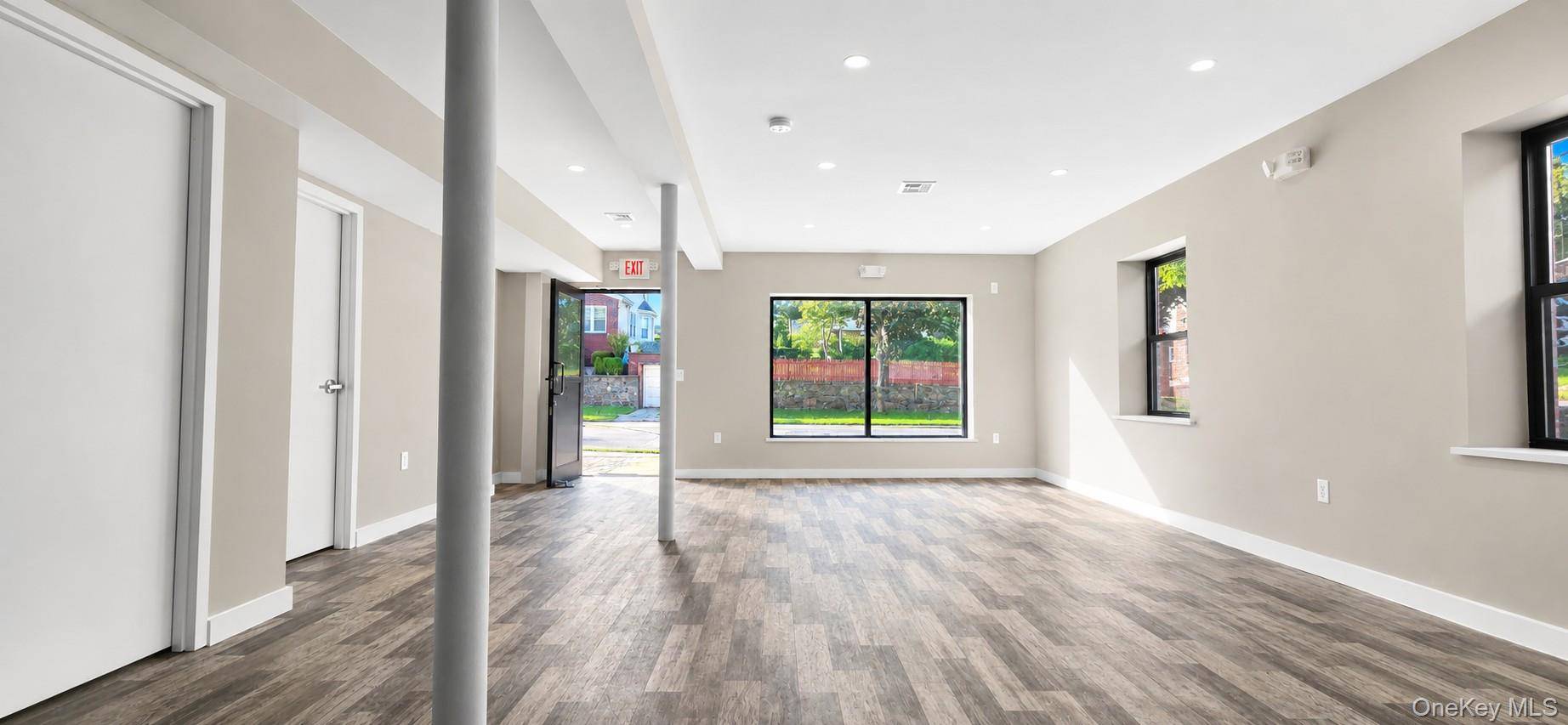 574 aka 576 Kimball AVE #1, Yonkers, NY 10704