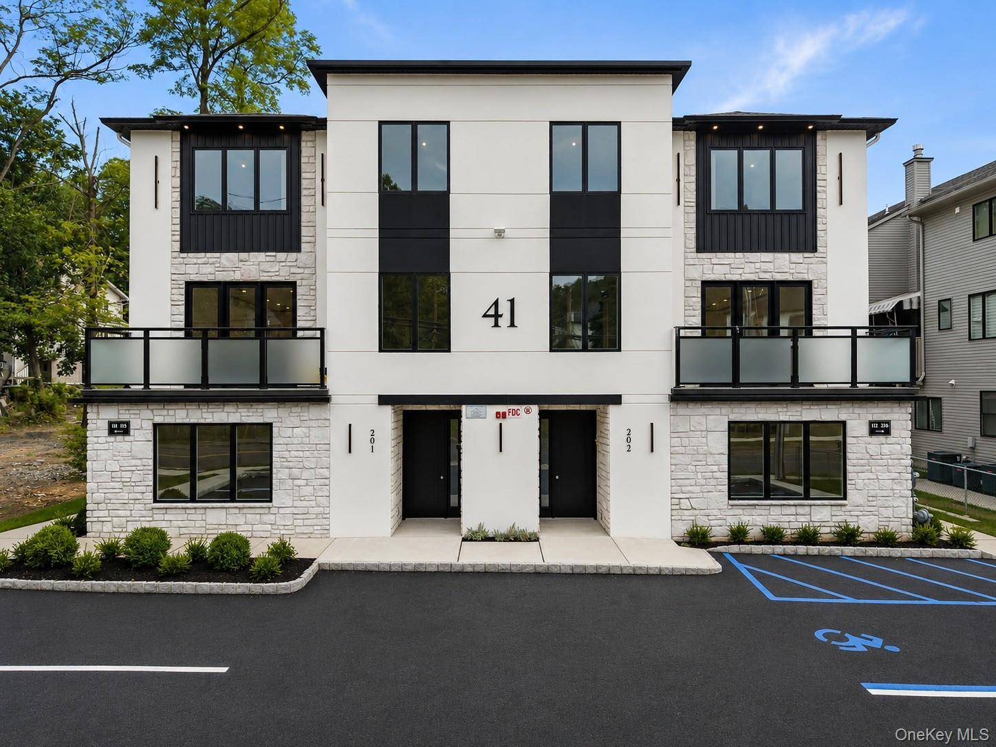 41 Saddle River RD #115, Monsey, NY 10952