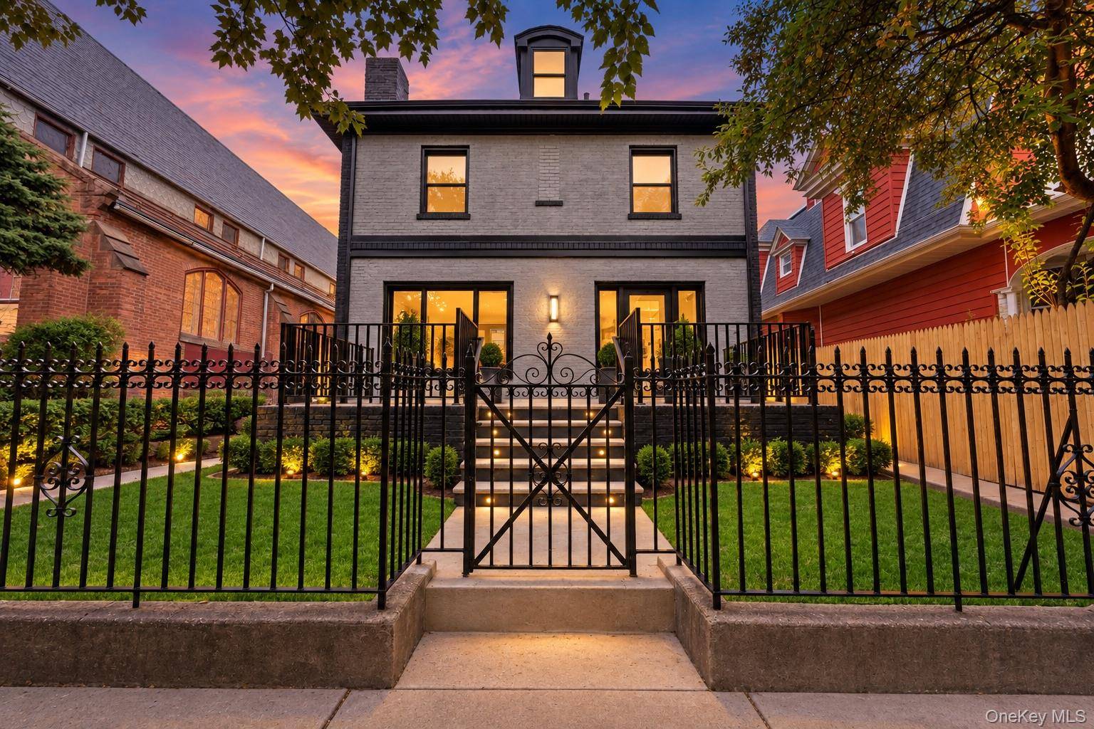 131 Arlington AVE, Brooklyn, NY 11207