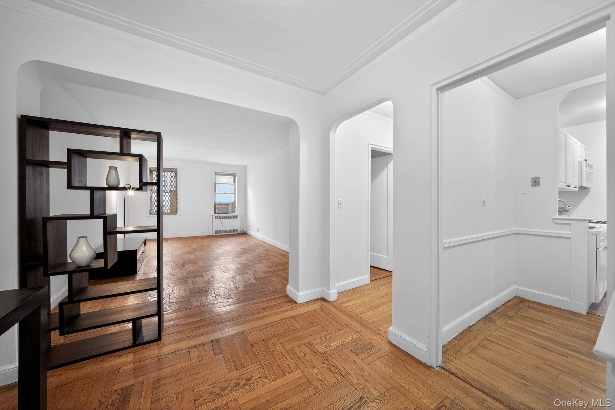 2190 Boston RD #E, Bronx, NY 10462