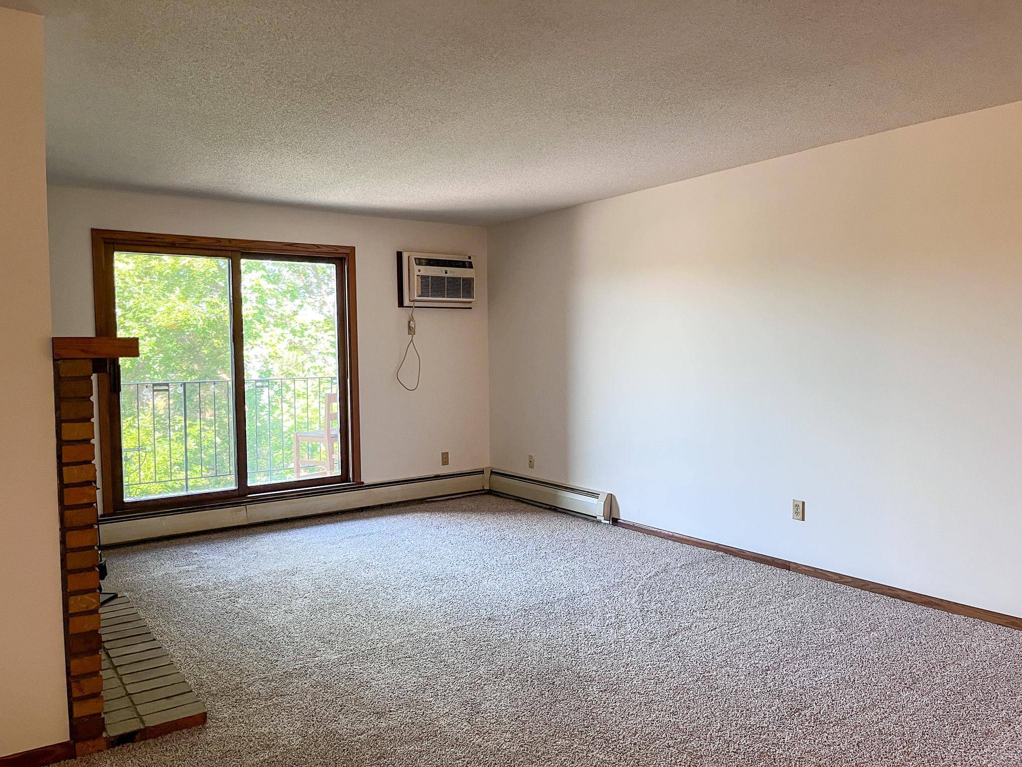 1000 41st AVE NE #316, Columbia Heights, MN 55421