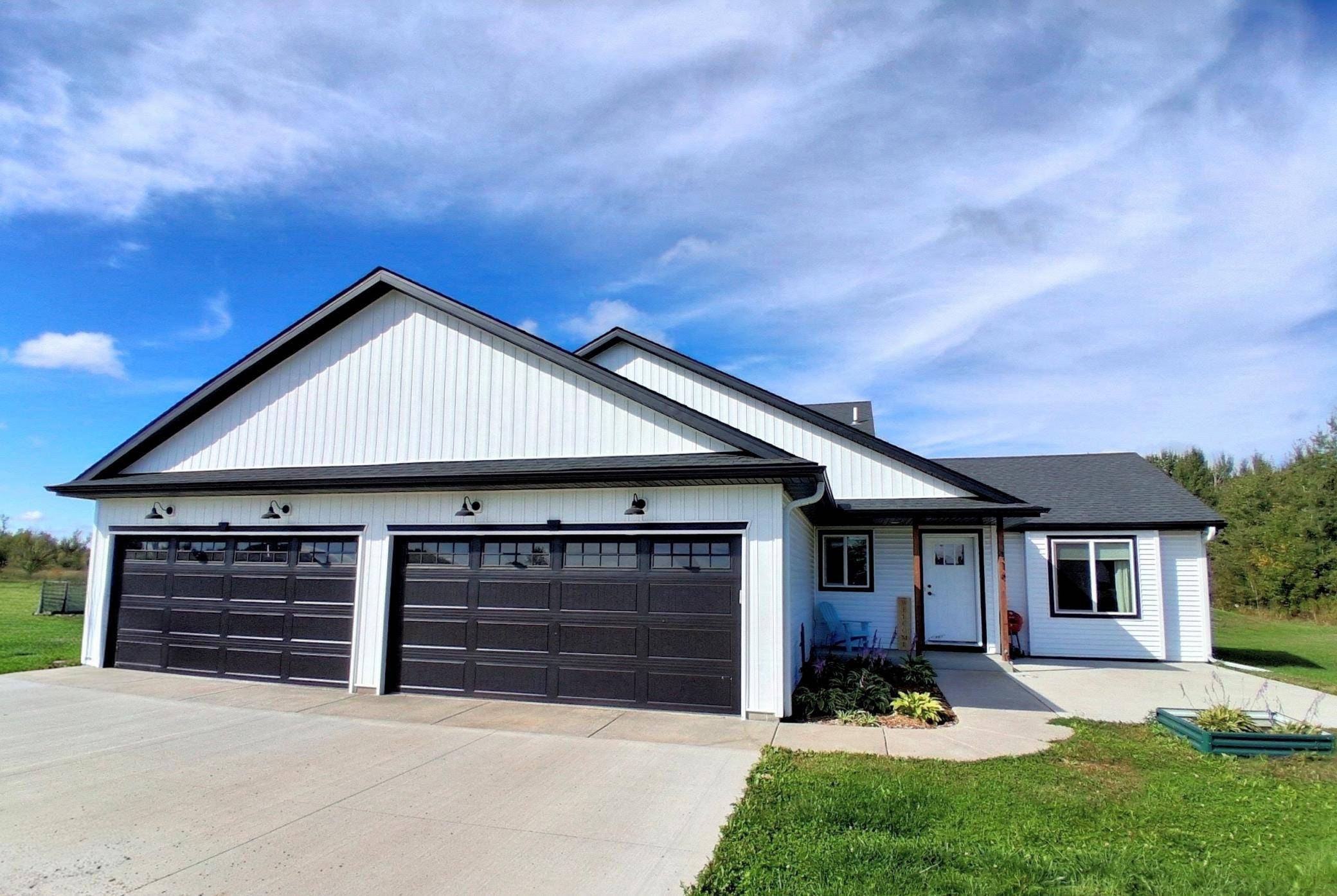 116 Oak LN, Foreston, MN 56330