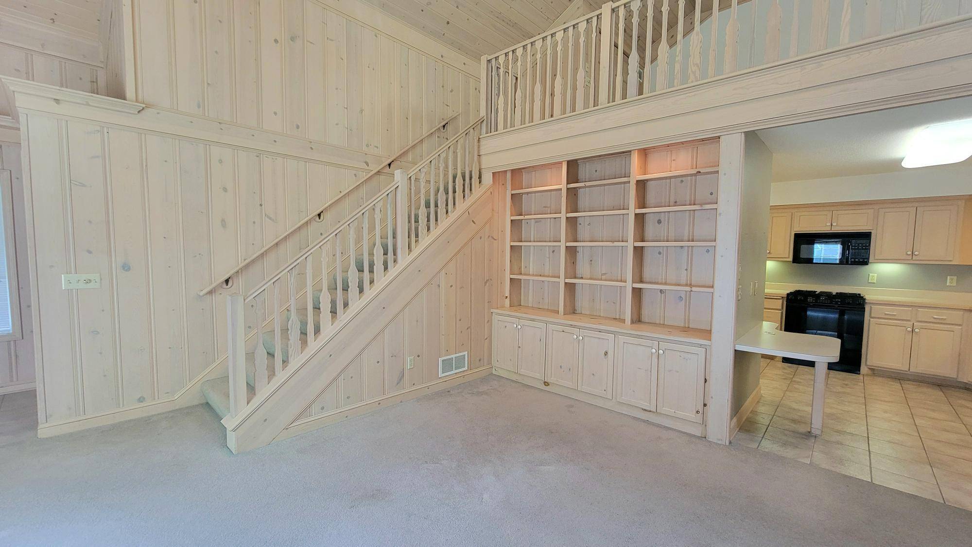 1374 Field Creek CIR, Victoria, MN 55386