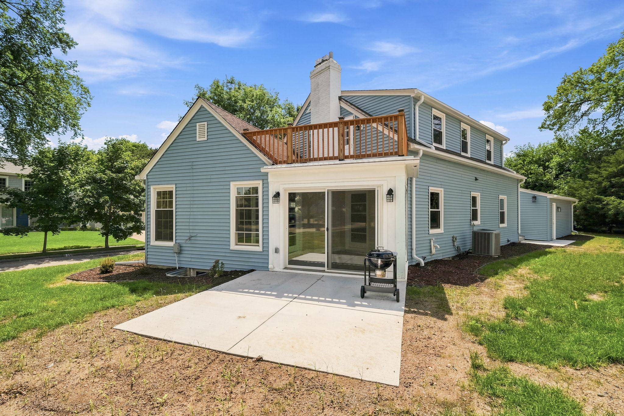 4920 Sunnyside RD, Edina, MN 55424