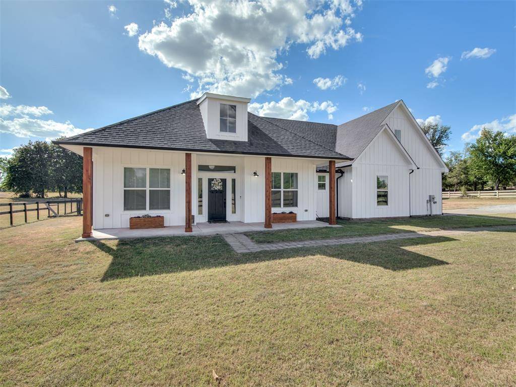 1715 Morningside DR, Blanchard, OK 73010