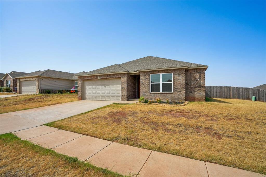 10005 Ruger RD, Yukon, OK 73099