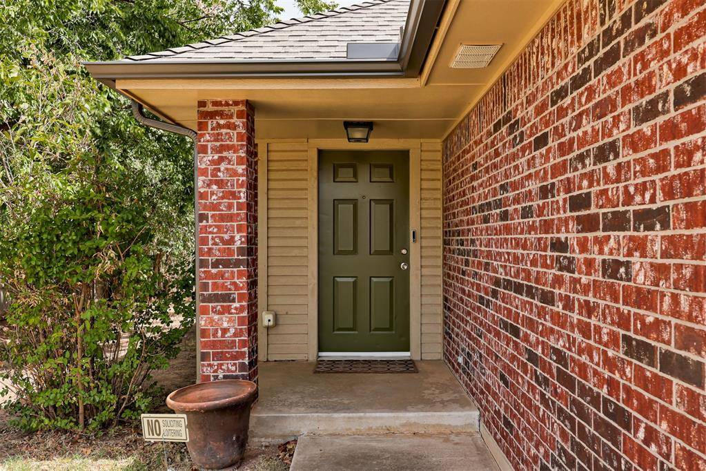 11400 Glade AVE, Oklahoma City, OK 73162