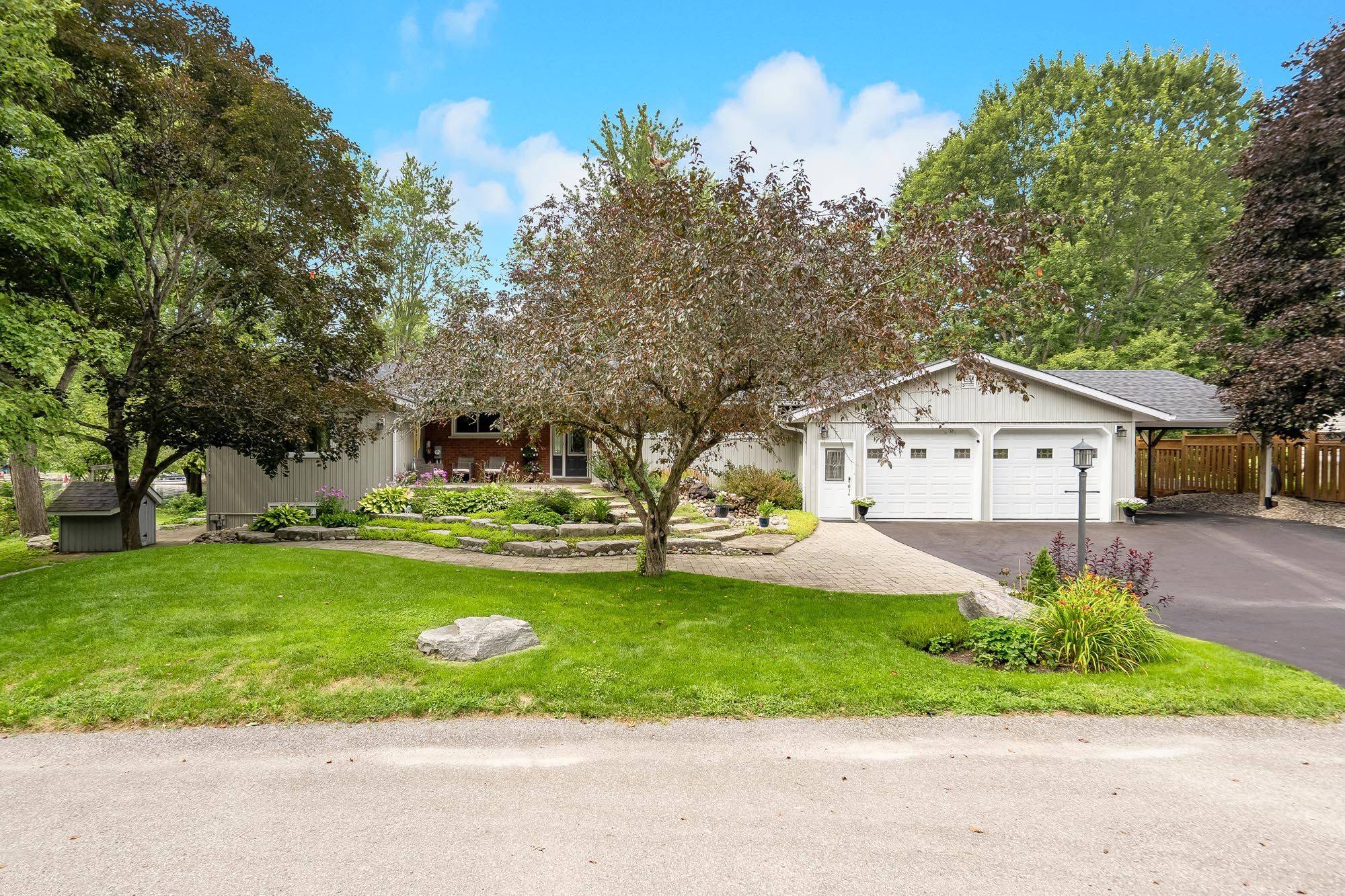 2505 Norton RD, Severn, ON L0K 2B0