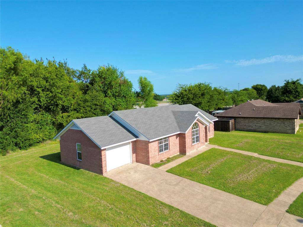 2001 Solomon Drive, Commerce, TX 75428