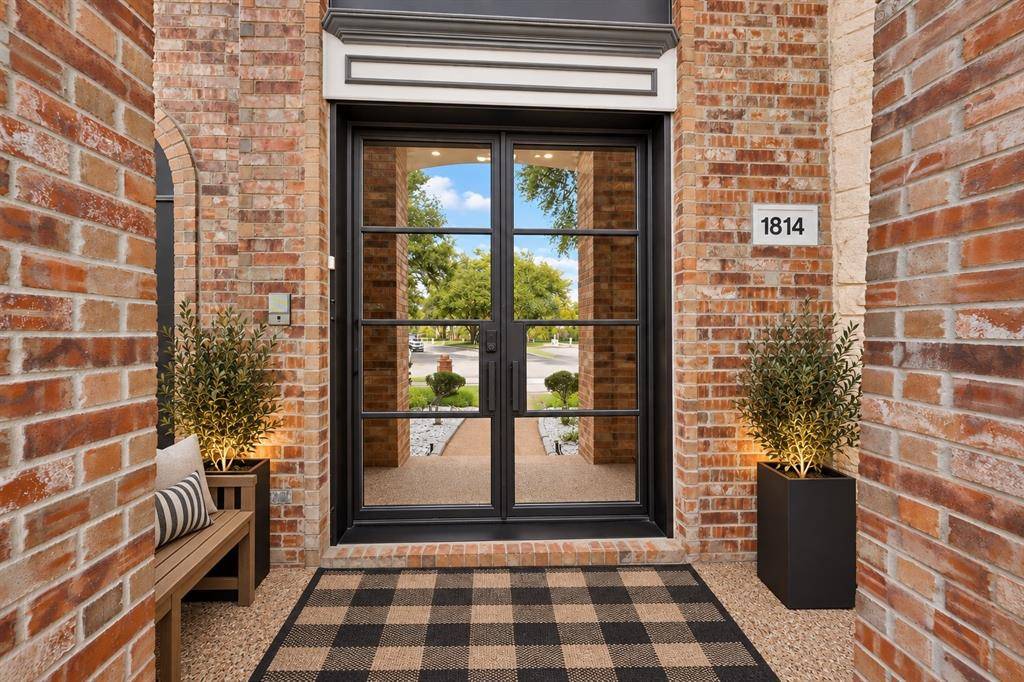 1814 Forest Meadow Lane, Richardson, TX 75081