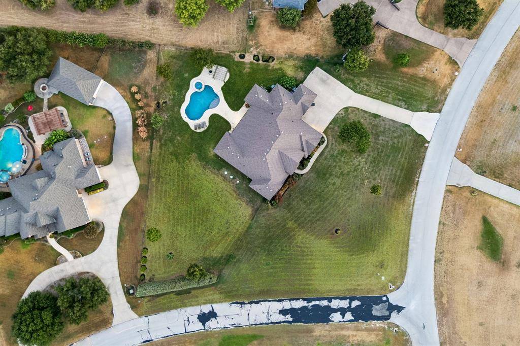 212 W Aurora Vista Trail, Aurora, TX 76078