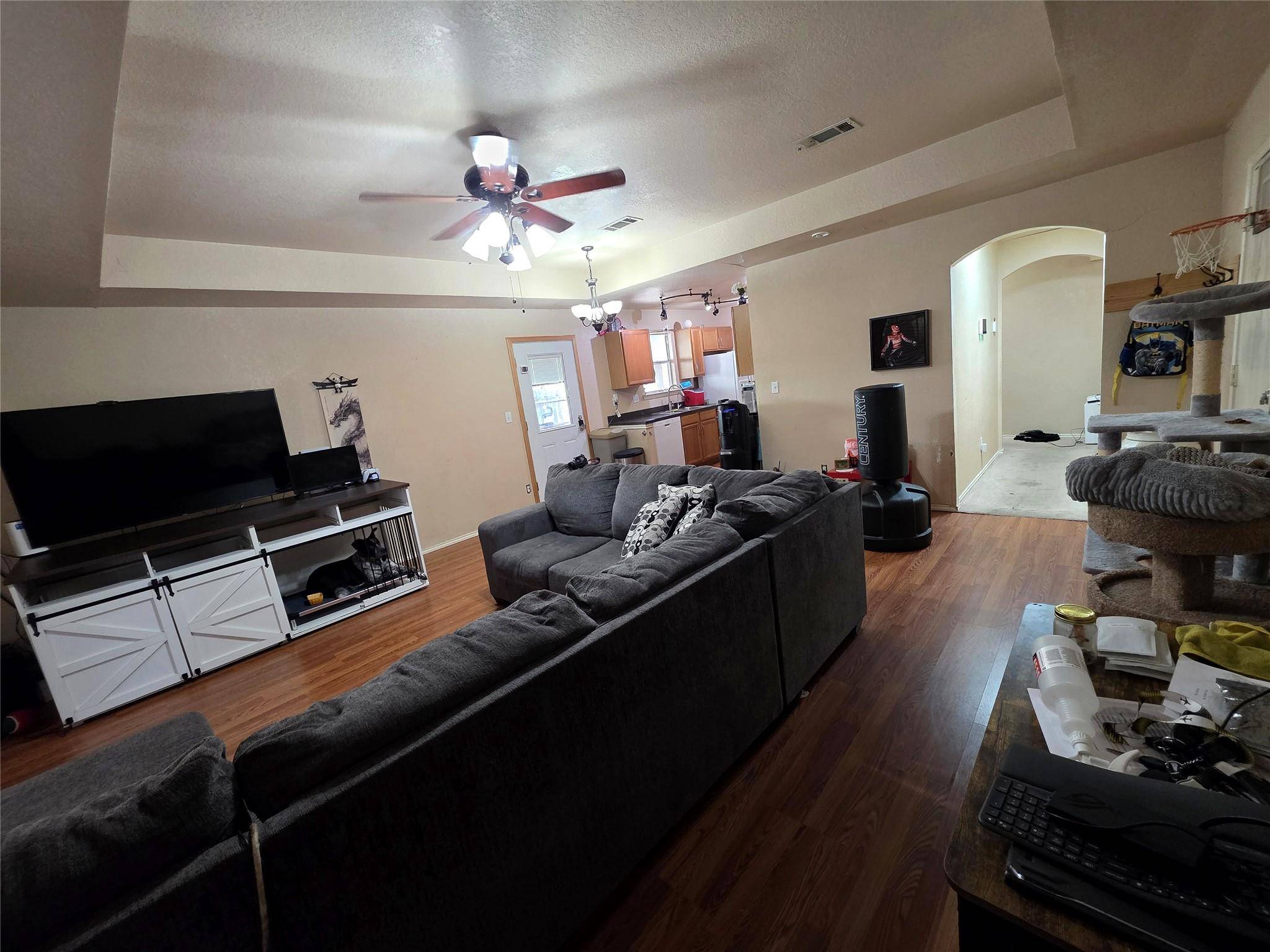 1153 Overlook WAY, San Marcos, TX 78666
