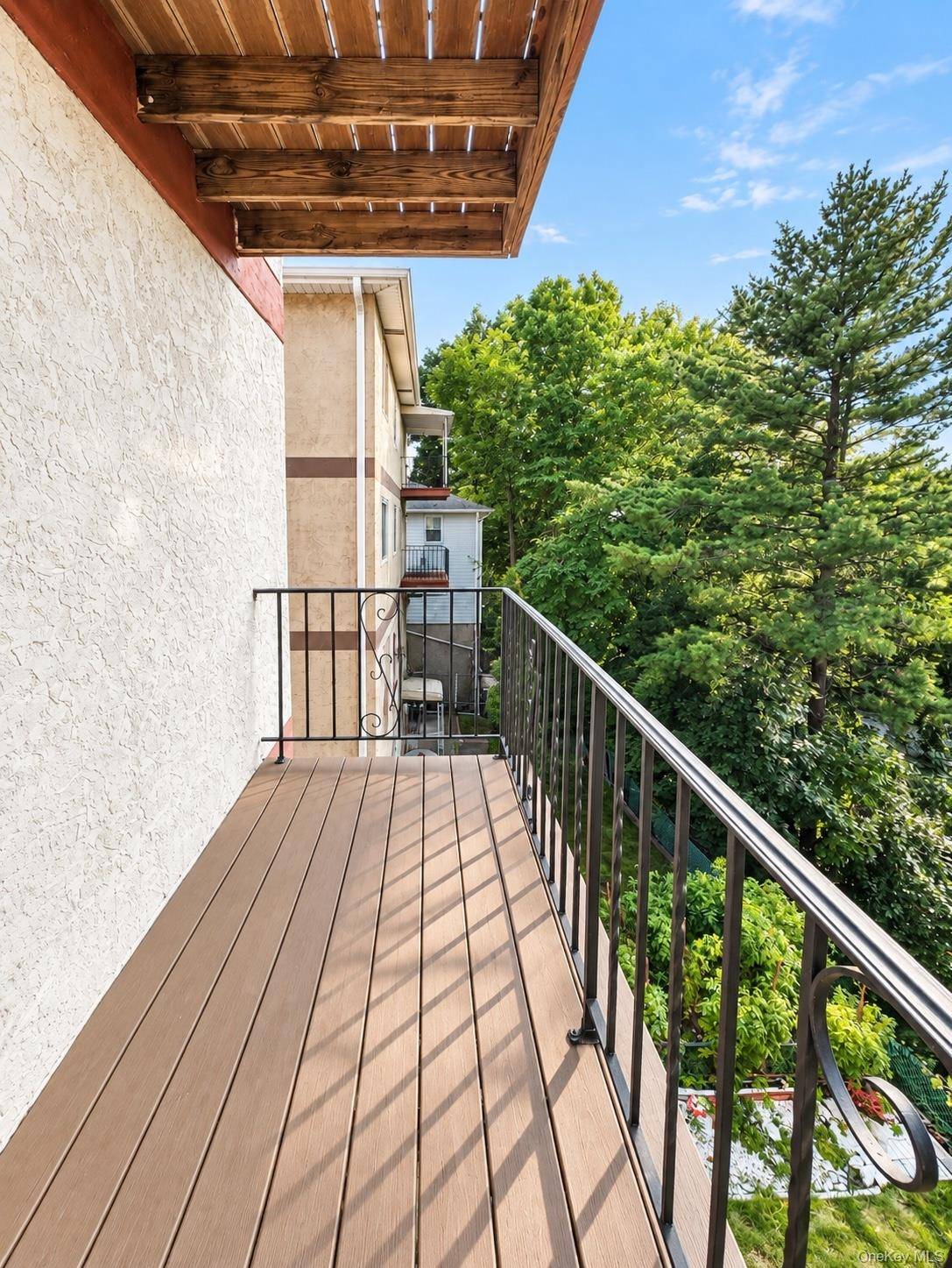 185 Bennett AVE #Unit 1, Yonkers, NY 10701
