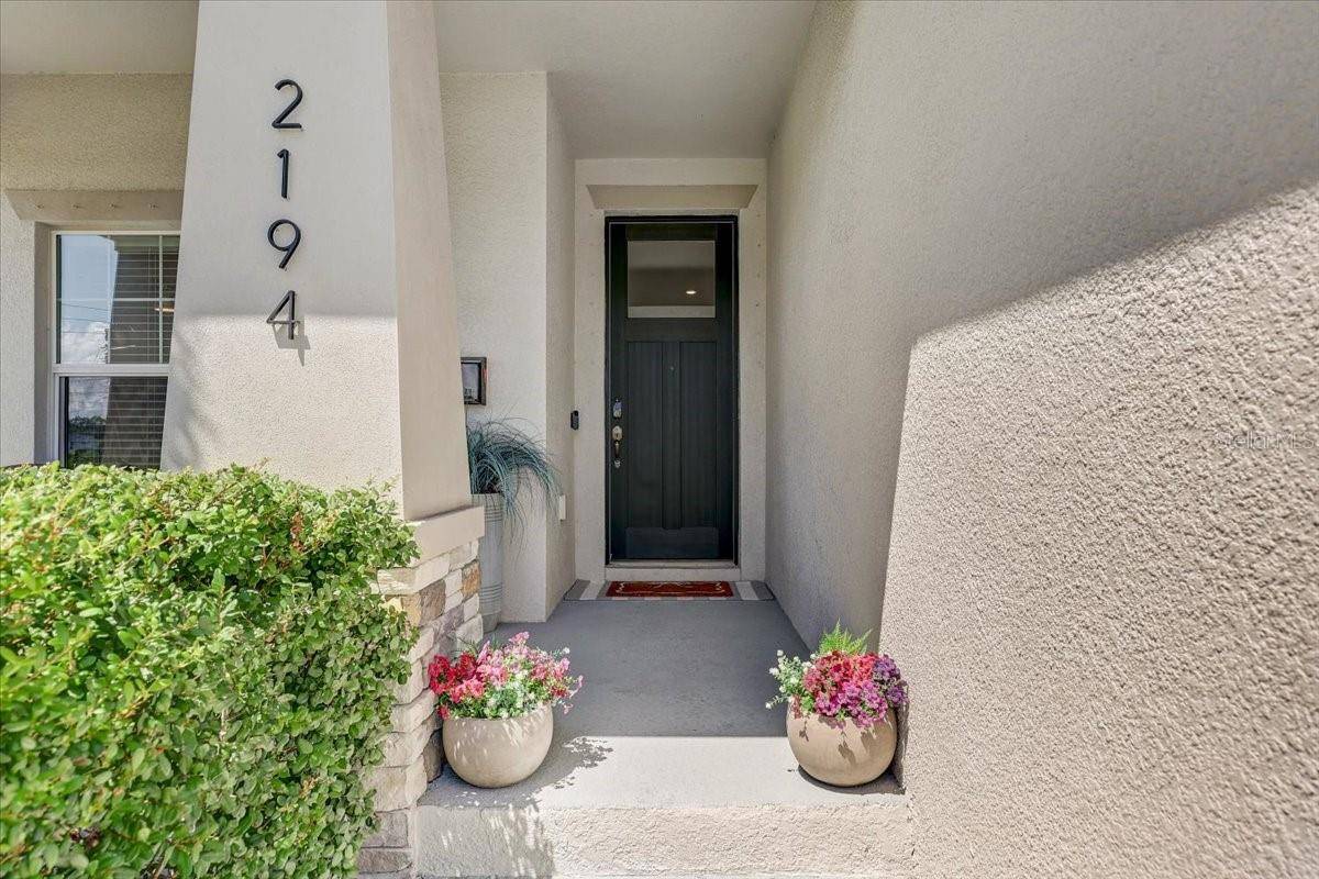 2194 FAIRWAY AVE S, St Petersburg, FL 33712
