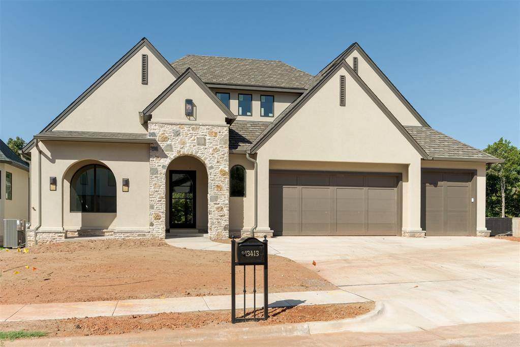13413 Creek Pointe LN, Oklahoma City, OK 73131