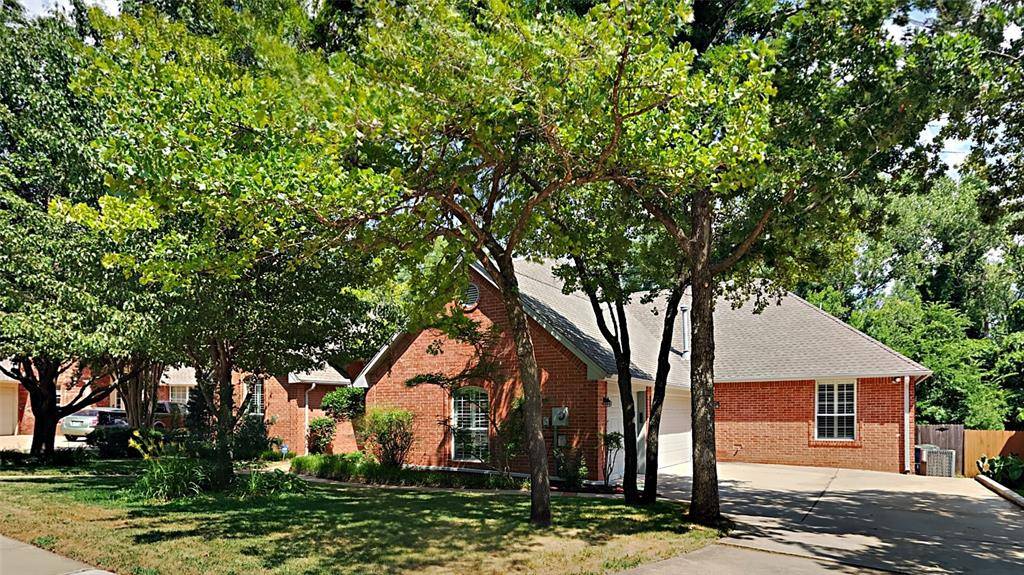 741 Fox Bend TRL, Edmond, OK 73034