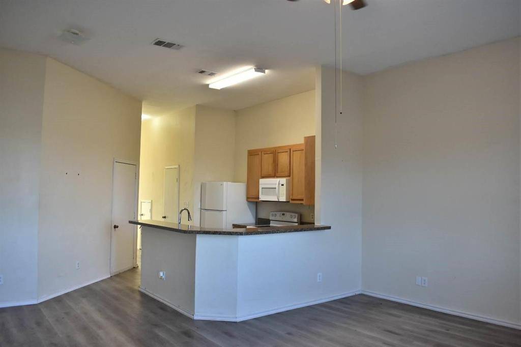 1050 Agape Court #1, Caddo Mills, TX 75135