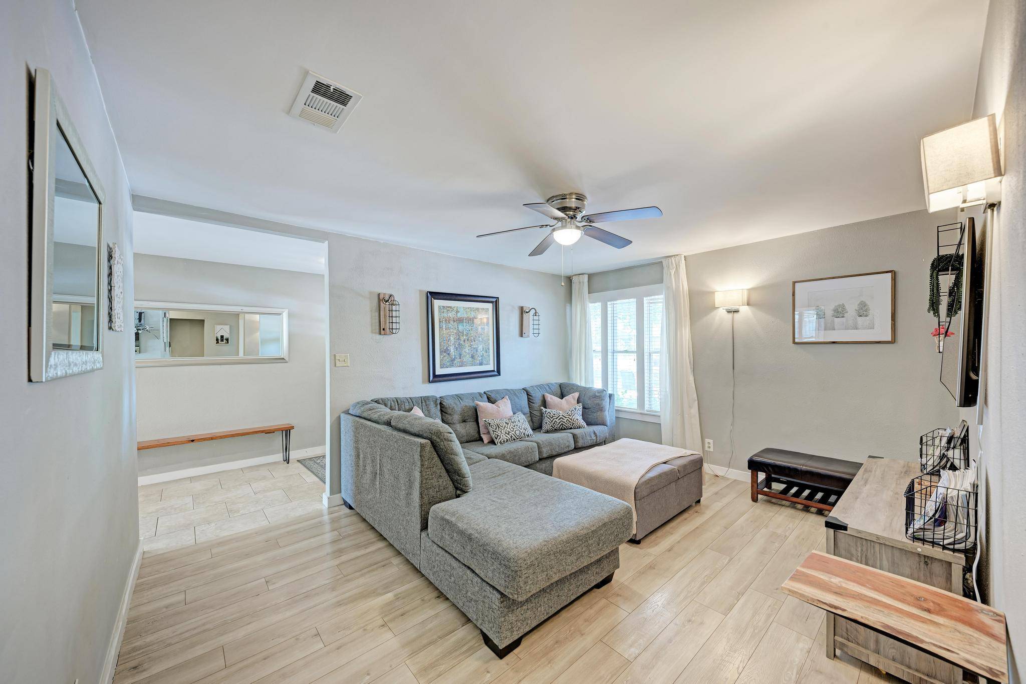 6810 Langston DR, Austin, TX 78723