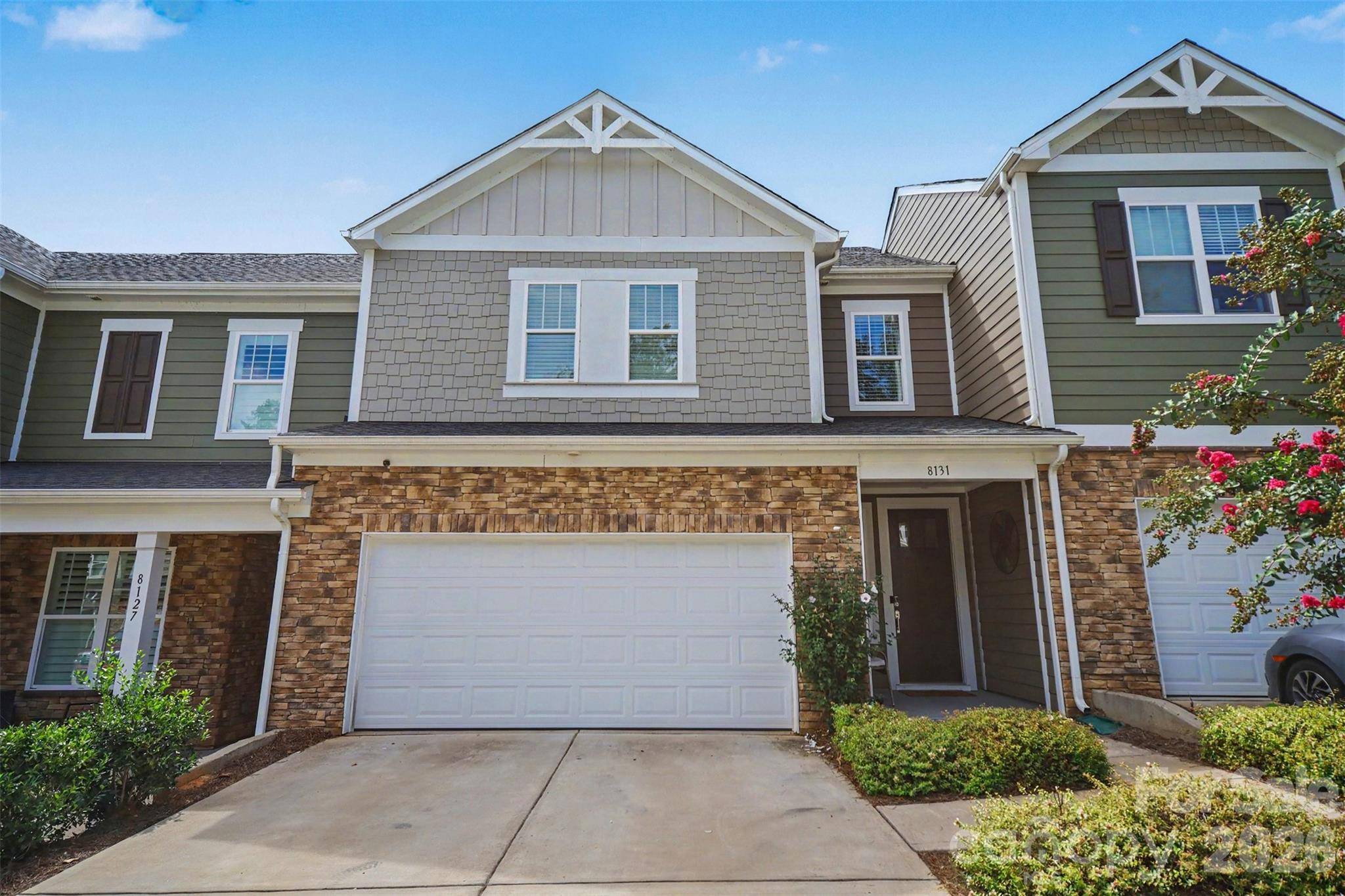 8131 Merryvale LN, Charlotte, NC 28214