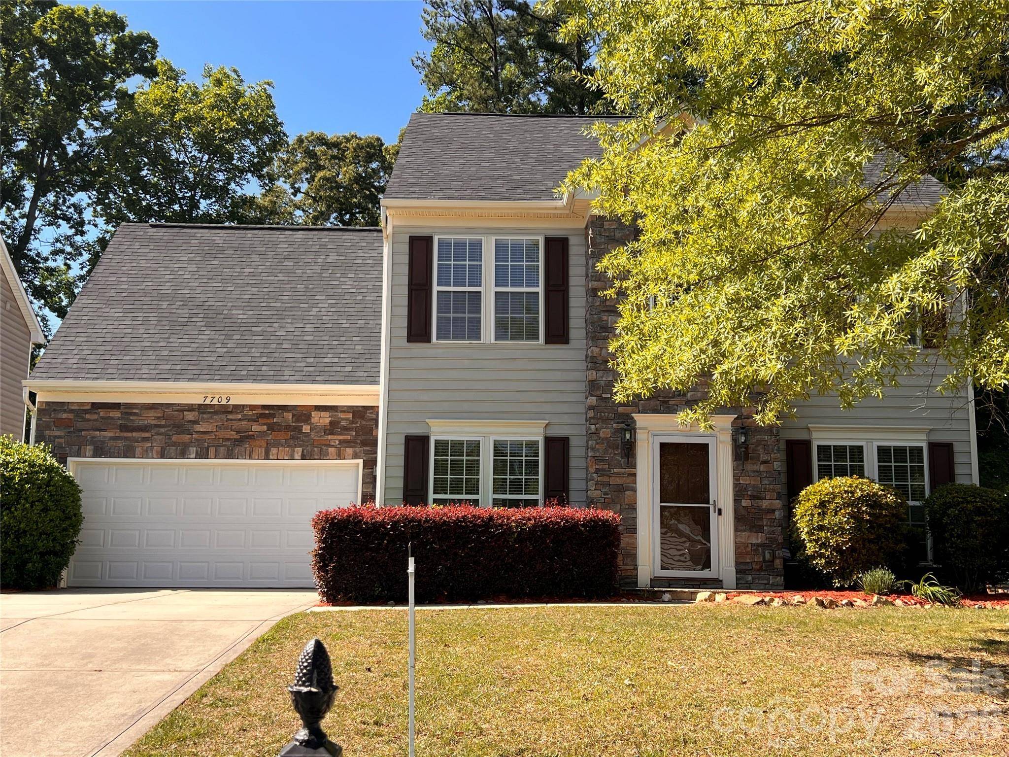 7709 Greylock Ridge RD, Matthews, NC 28105