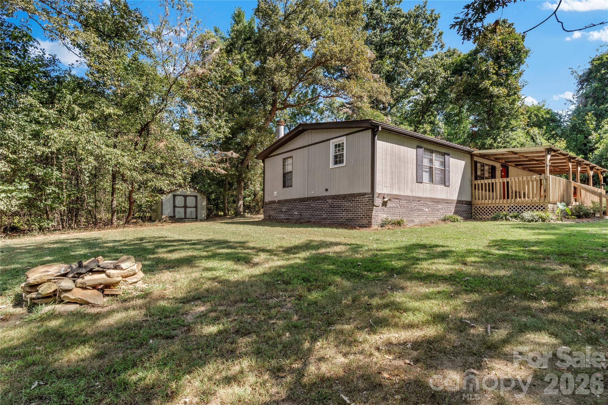 3508 Lottie B RD, Jonesville, NC 28642
