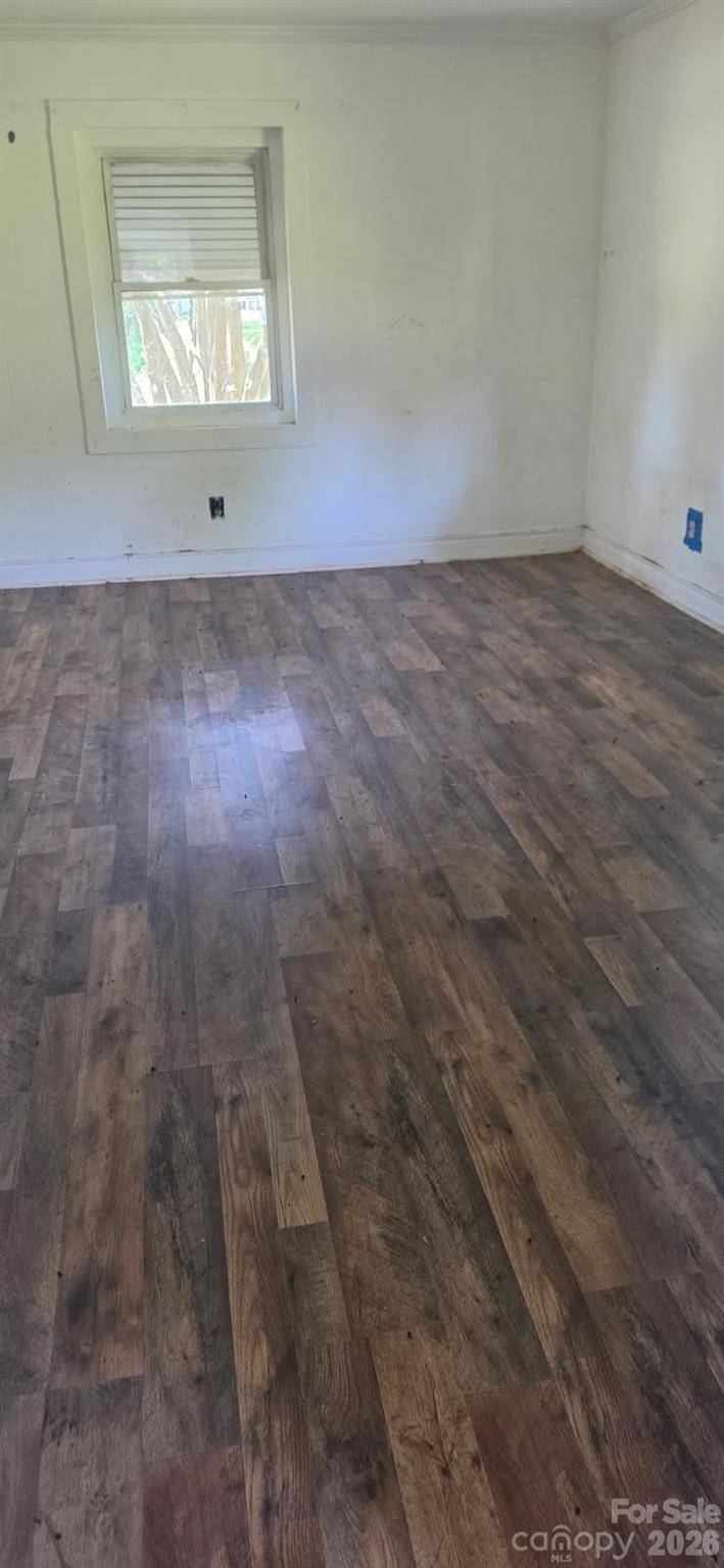 157 Quaker RD, Mount Airy, NC 27030