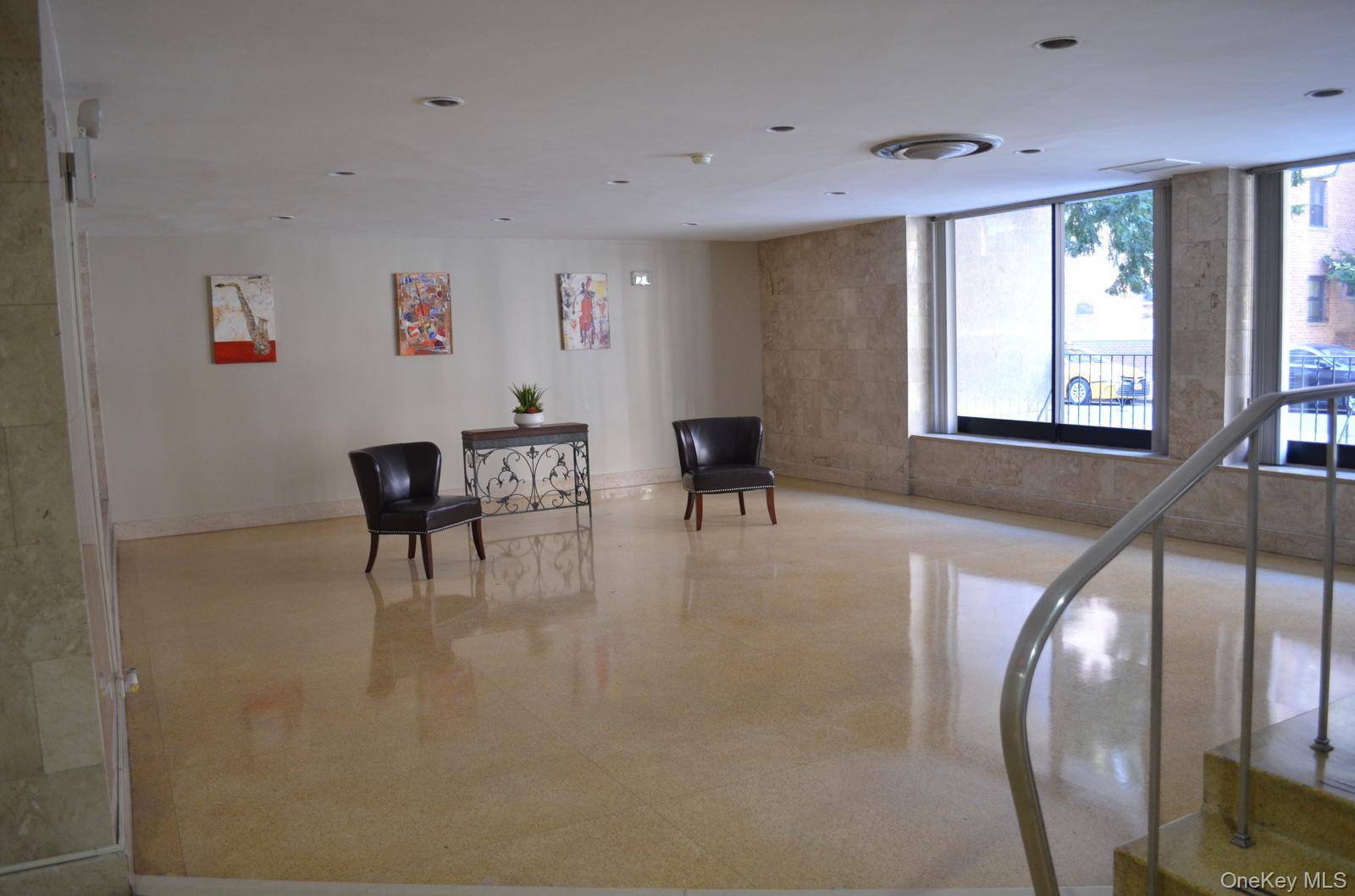 99-10 60th AVE #5-F, Corona, NY 11368