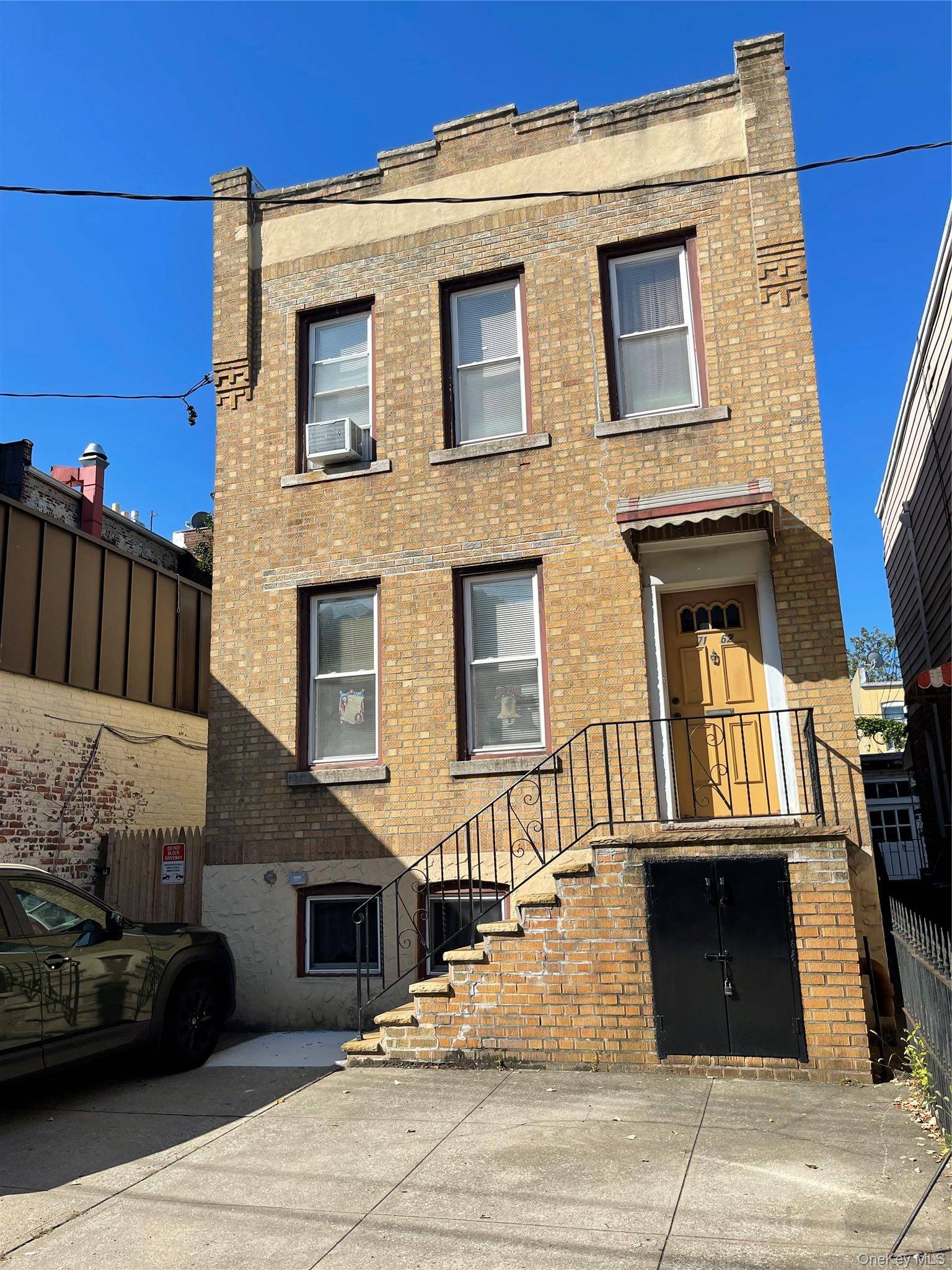 7162 68th PL, Ridgewood, NY 11385