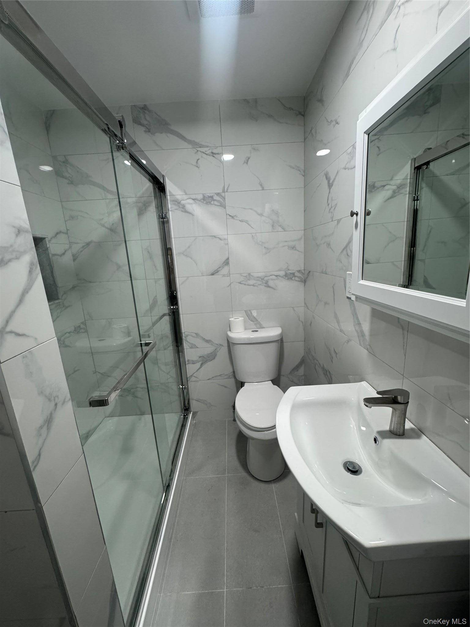255 Ridgewood #2, Brooklyn, NY 11208