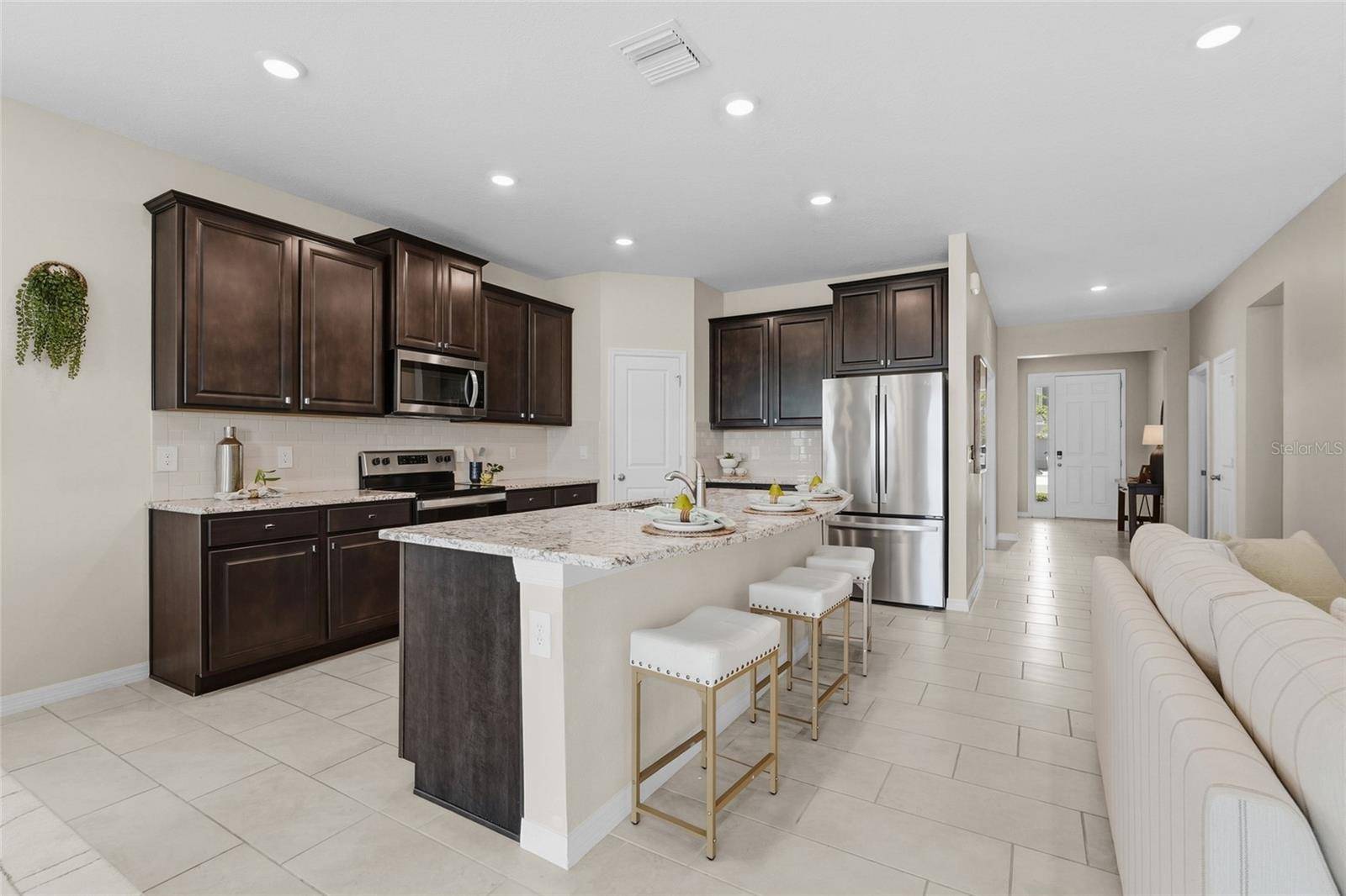 5740 WOODLAND SAGE DR, Sarasota, FL 34238