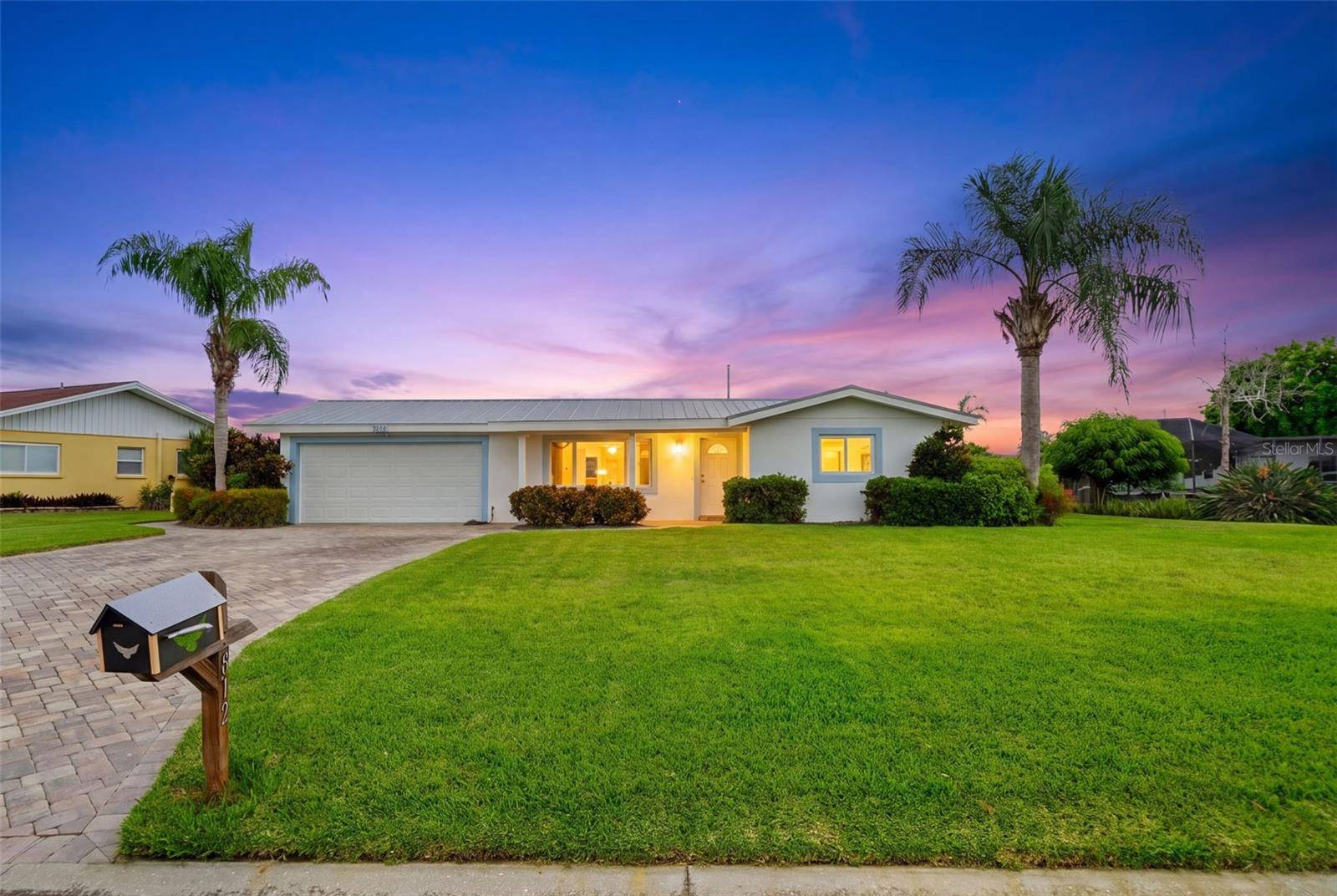 812 ARLINGTON RD, Palmetto, FL 34221