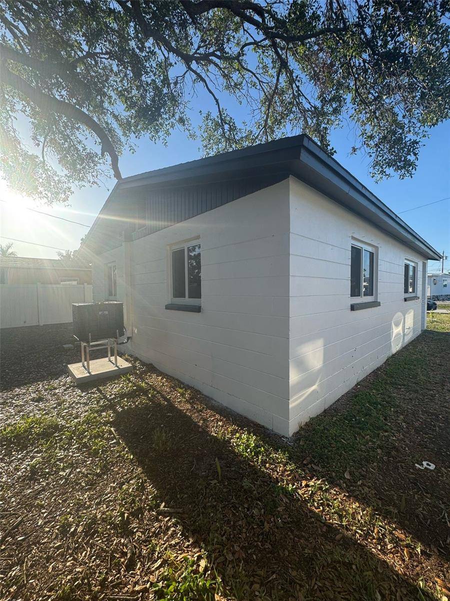 342 51ST AVE N, St Petersburg, FL 33703