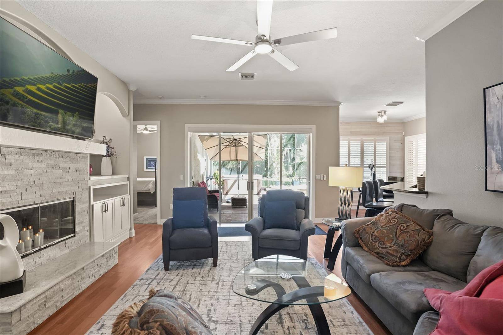 15828 CHESTNUT LN, Tavares, FL 32778