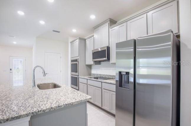 16679 NW 176TH TER, Alachua, FL 32615