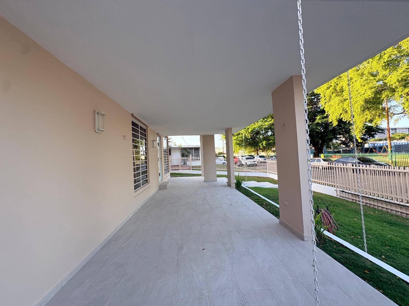 URB. SAN IGNACIO SAN COSME #1696, San Juan, PR 00927