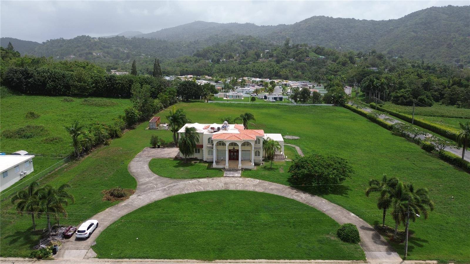 17 CALLE HUCAR, Cayey, PR 00736
