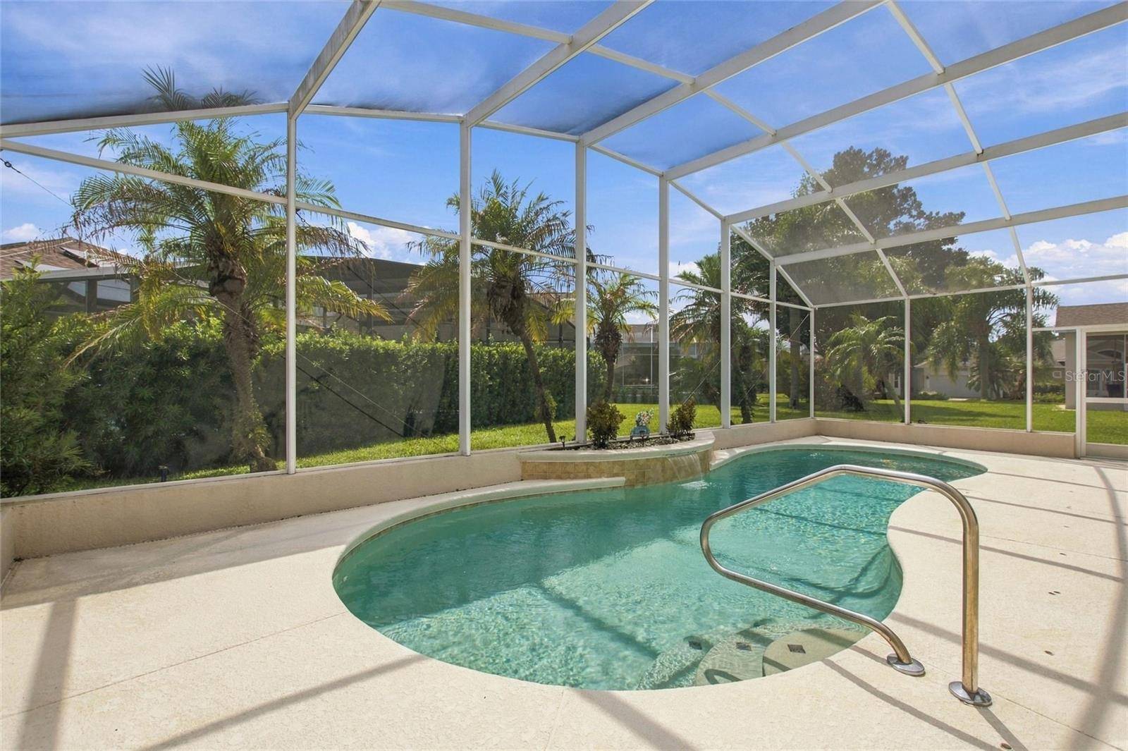 122 OAK HAMMOCK DR, Davenport, FL 33837