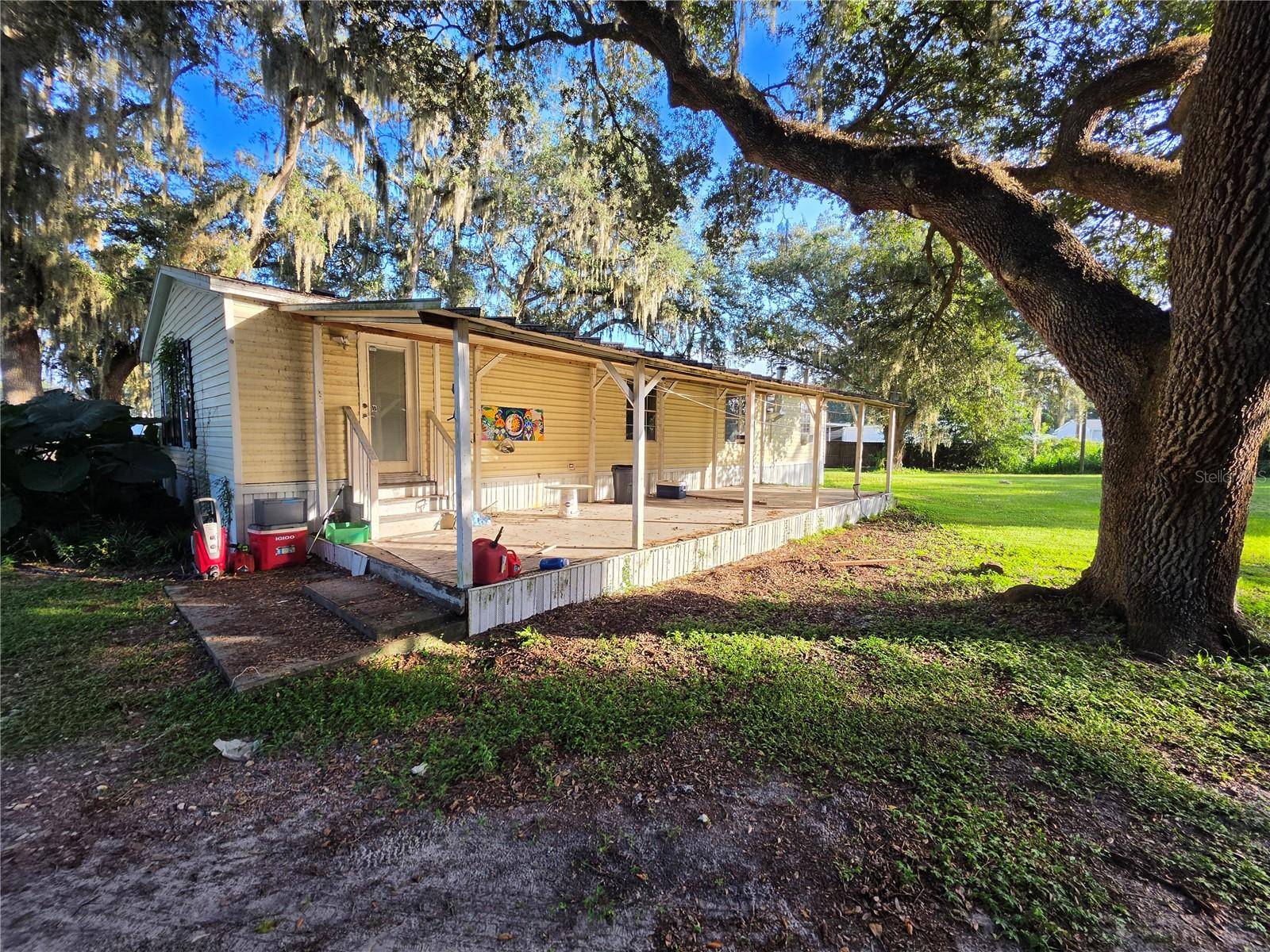 3642 KALMAN DR, Zephyrhills, FL 33541