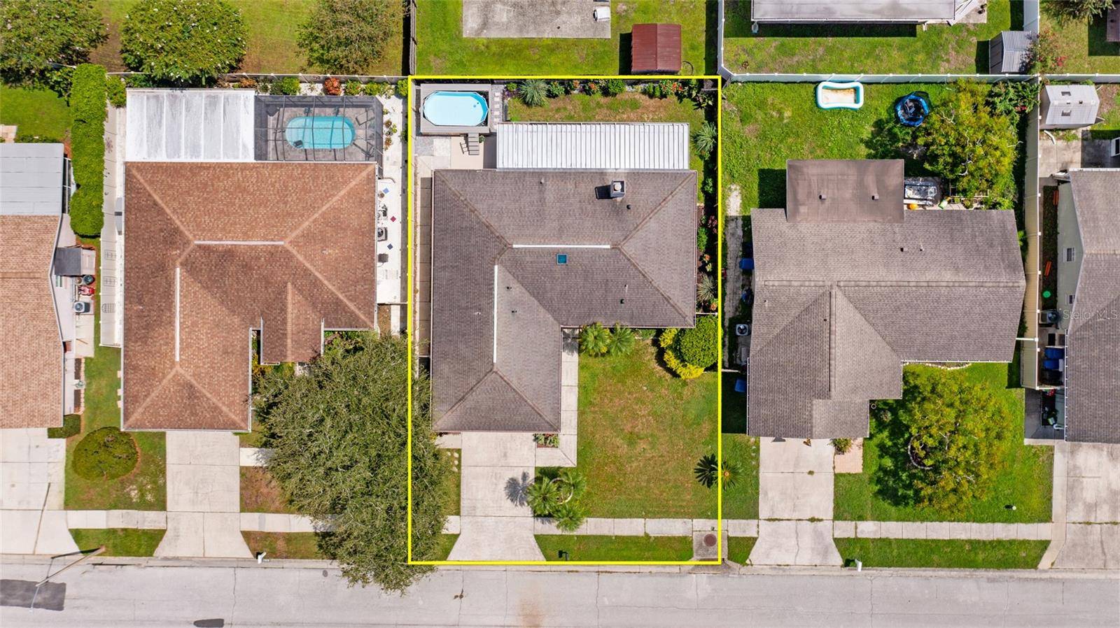 1920 CHENEY CT, Lutz, FL 33549