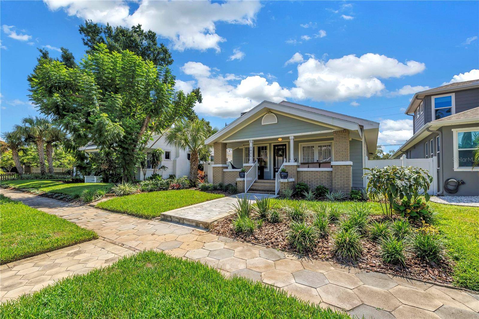 3026 2ND AVE N, St Petersburg, FL 33713