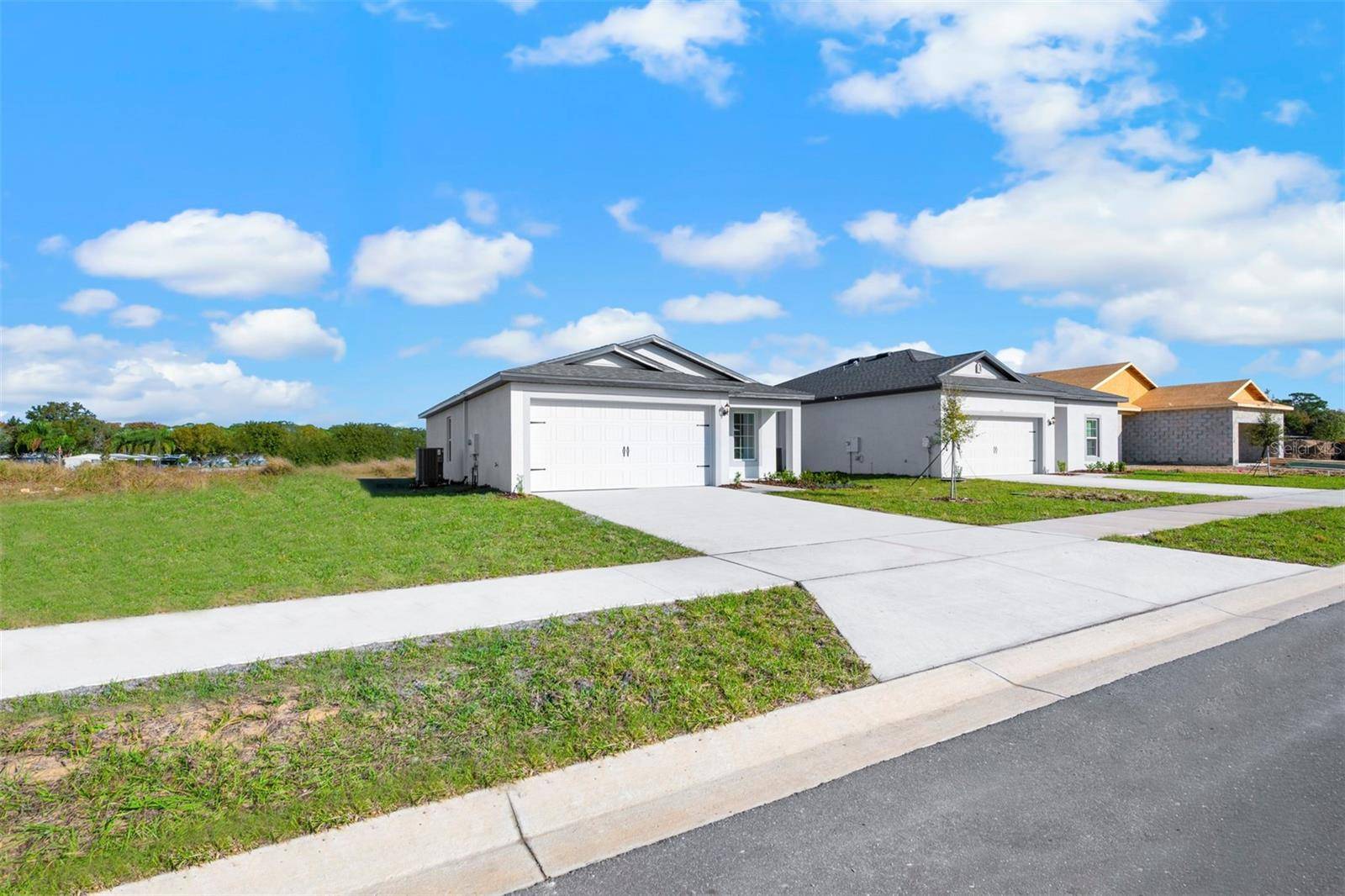 13379 TULA LOOP, Astatula, FL 34705