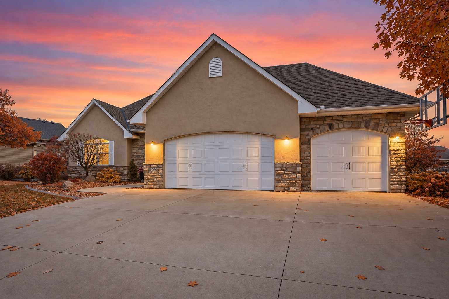 1647 Seashell LN, Waconia, MN 55387