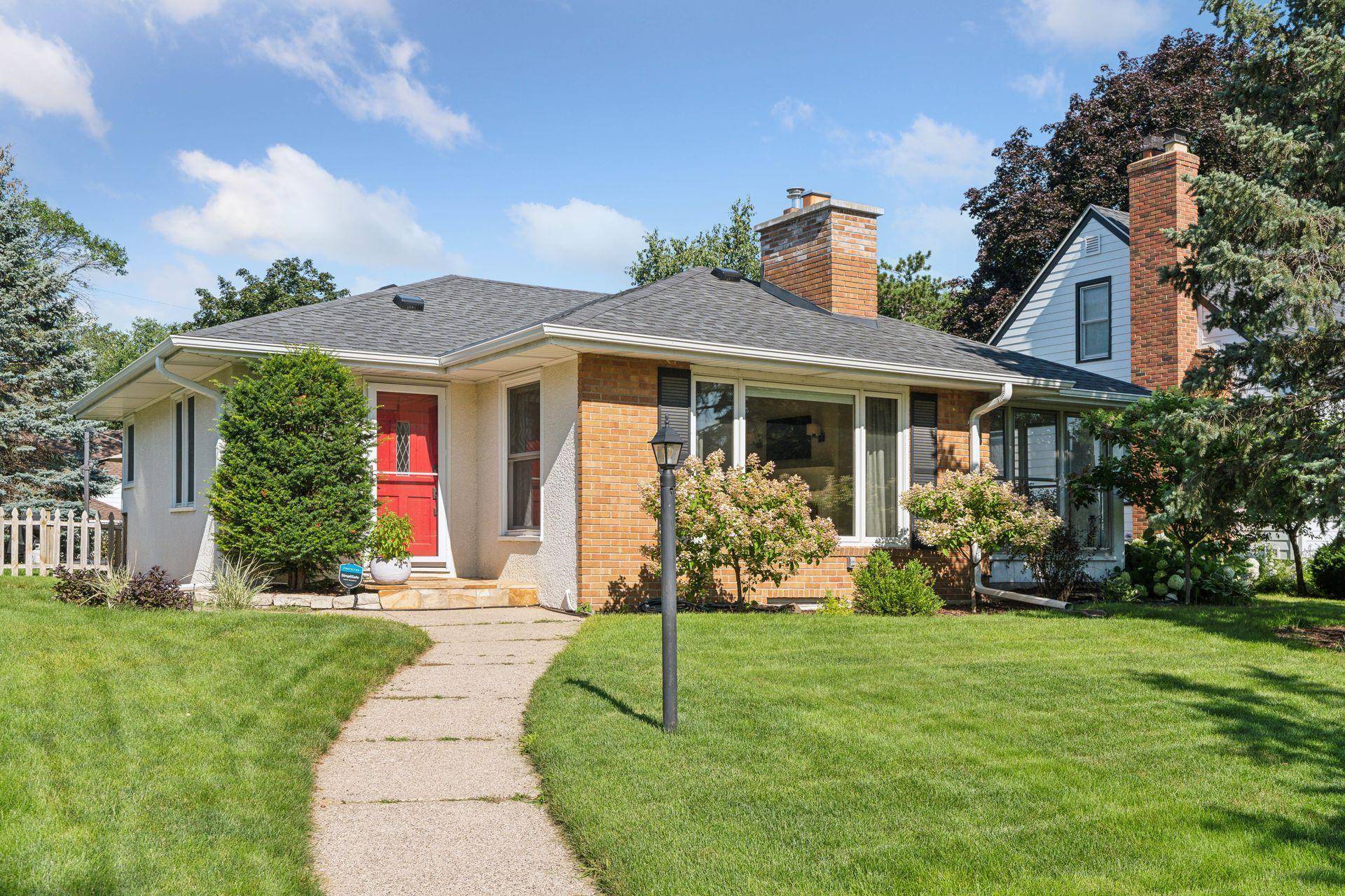 5616 Upton AVE S, Minneapolis, MN 55410