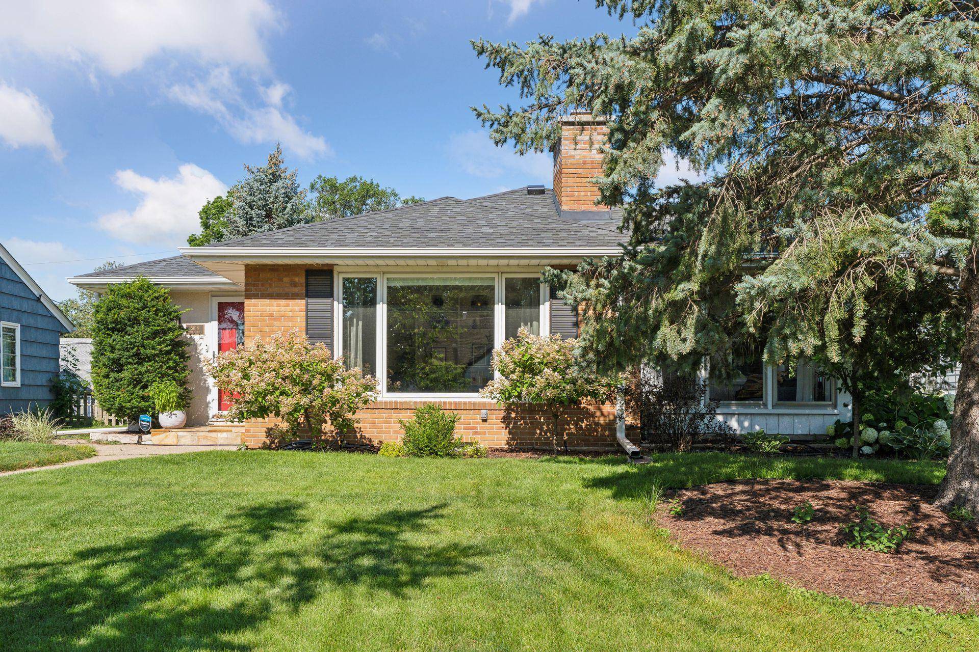 5616 Upton AVE S, Minneapolis, MN 55410