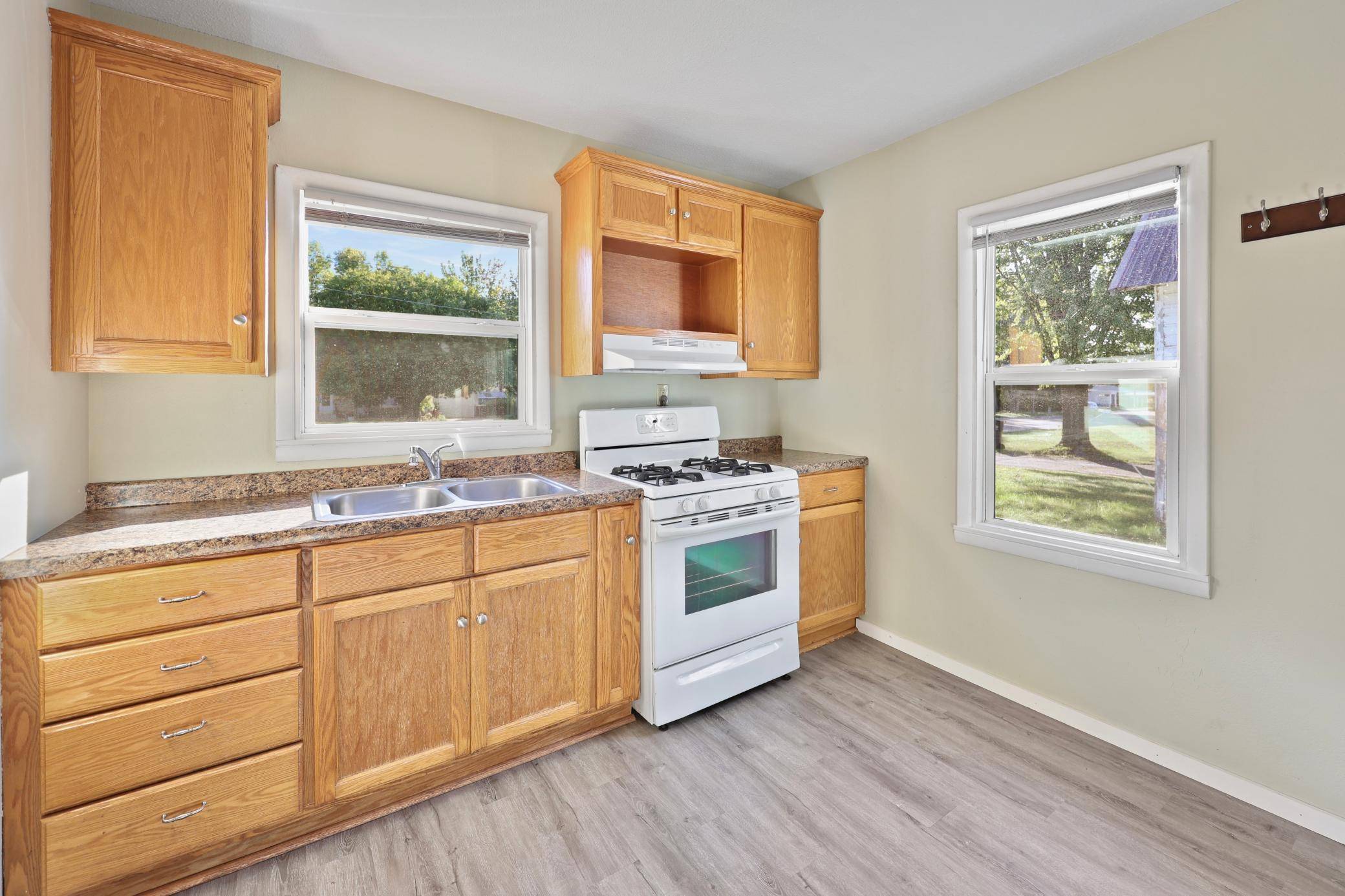 541 Broadway AVE N, Foley, MN 56329