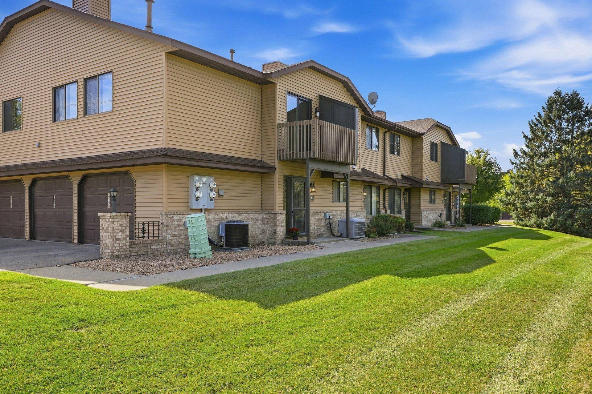13156 90th PL N, Maple Grove, MN 55369