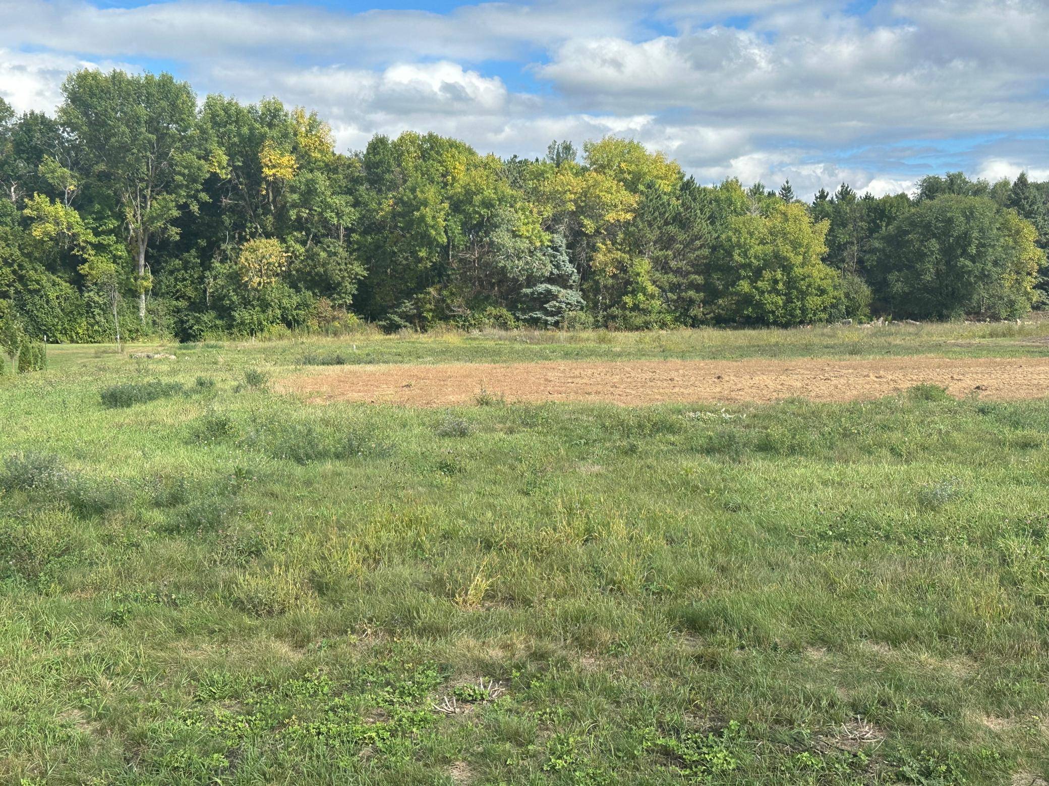 512 Northern Meadows LN, Sartell, MN 56377