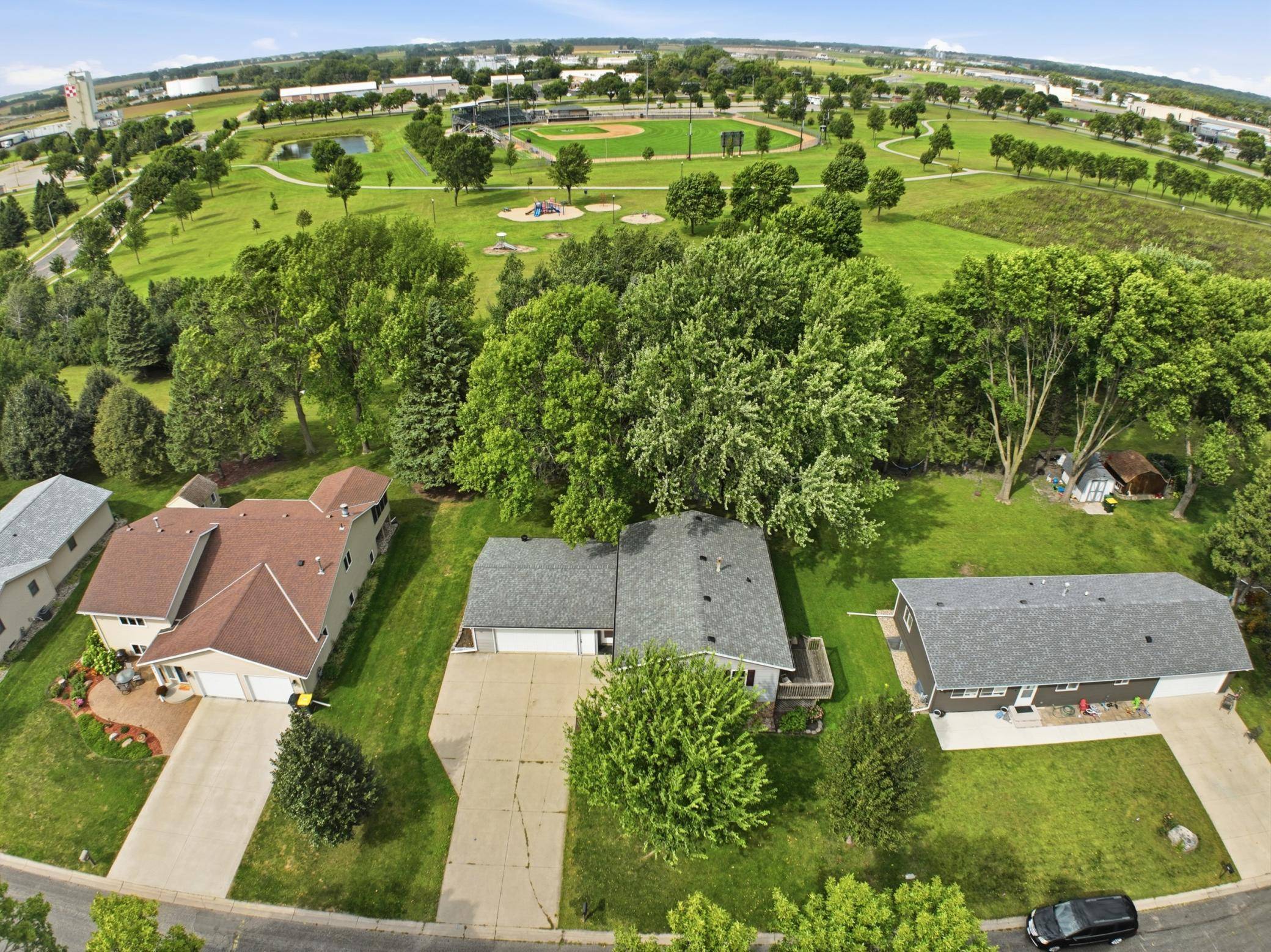 1412 18th ST SW, Willmar, MN 56201