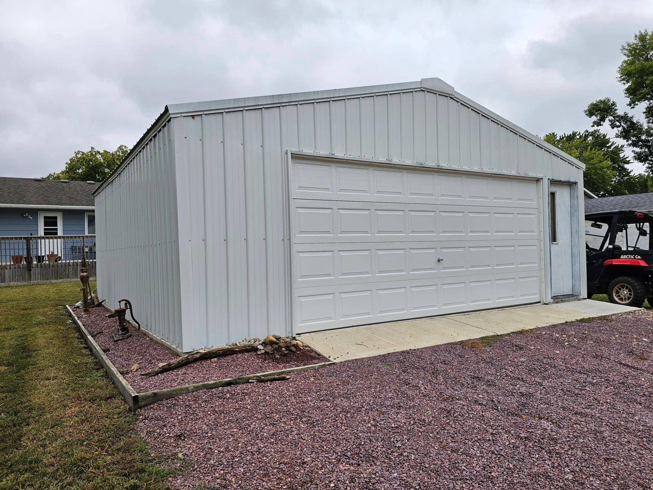 713 S Elm ST, Lamberton, MN 56152